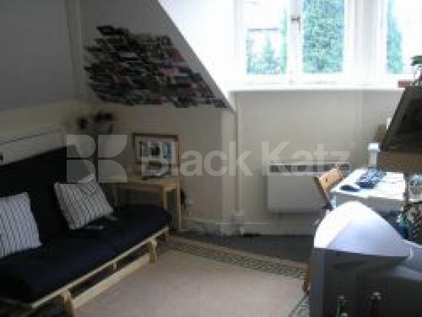 			Studio Apartment, 1 bath, 1 reception Studio			 Carleton Road, TUFNELL PK